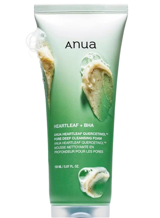 Mousse nettoyante pour les pores au Quercétinol